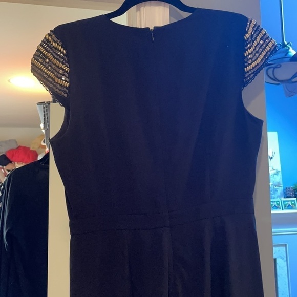 GUESS Cap Sleeve Dress wedding Guest Size 8 LBD Cocktail - Picture 10 of 10